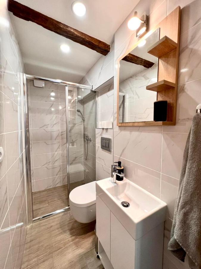 Stone House Central Belgrade Studio Belgrado Exterior foto