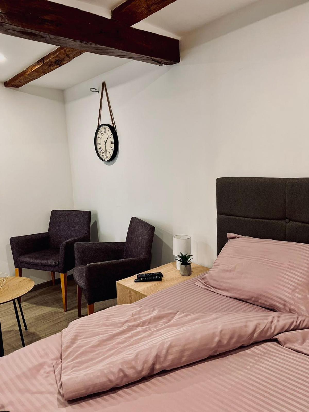 Stone House Central Belgrade Studio Belgrado Exterior foto